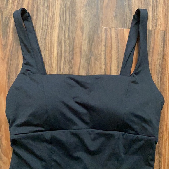 NWOT Becca Color Code Square One Piece - Picture 6 of 12